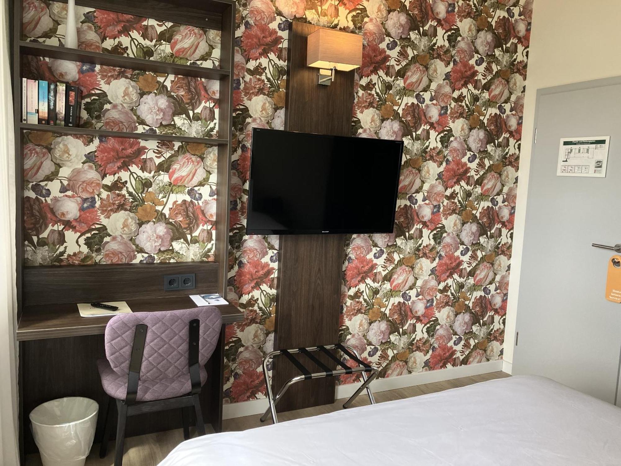 Hotel Faehrhaus Km734 Düsseldorf Habitación foto